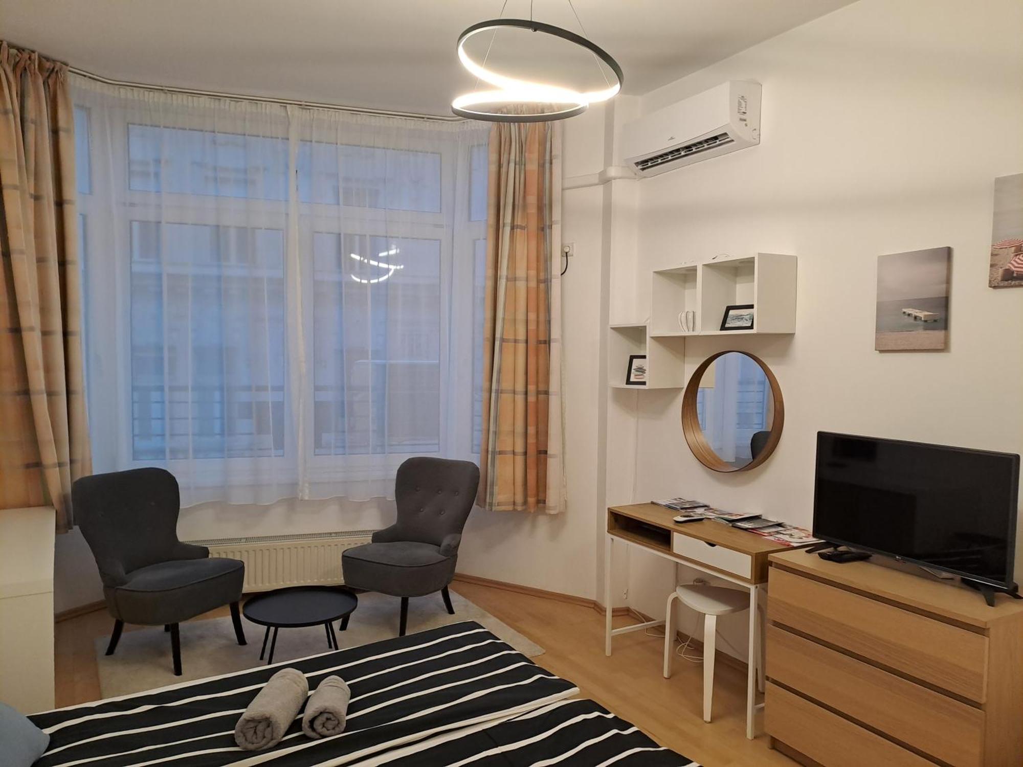 Central Belvedere Apartman Budapesta Exterior foto